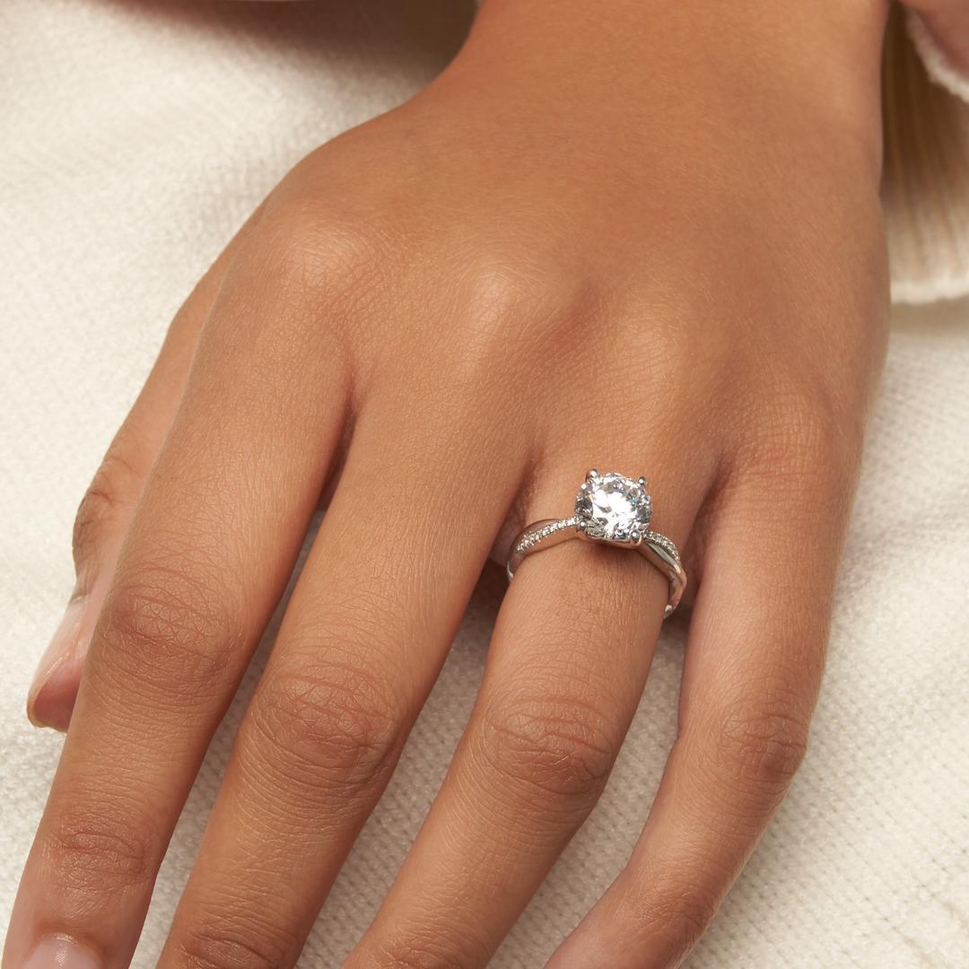 Emily Diamond Twisted Pavé Engagement Ring Engagement Ring with Moissanite (7285385527480)